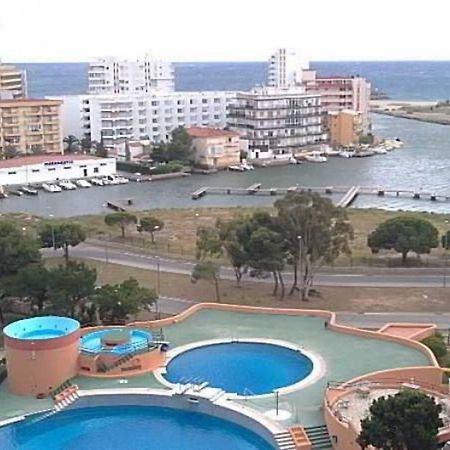Isla De Rosas Hotel Exterior photo